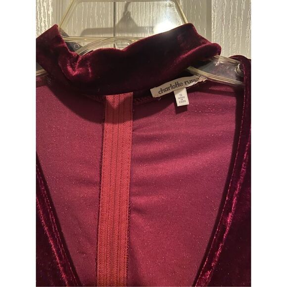 Charlotte Russe romper long sleeve S - Picture 3 of 5